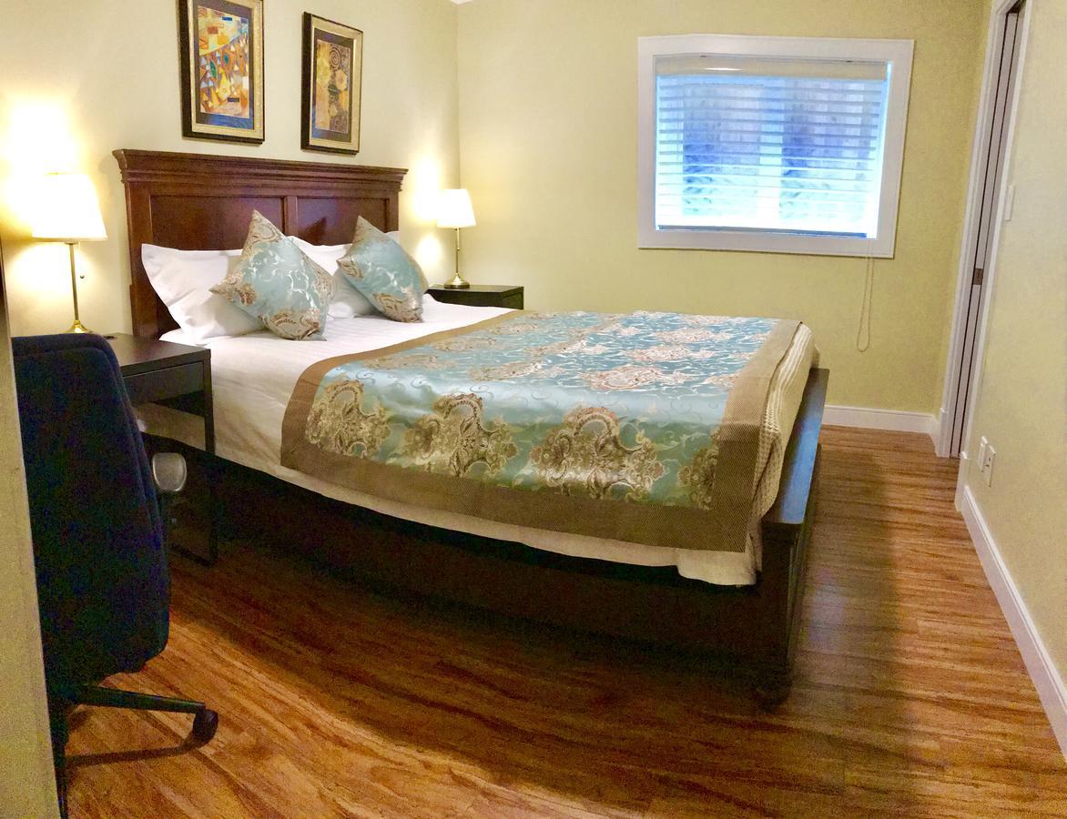 Bed and Breakfast Bay View House Ванкувер Экстерьер фото